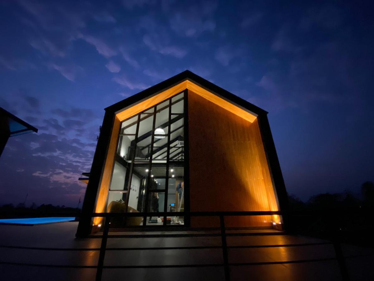 Nordic Cabin And The Pool Ban Sap Noi Exterior foto